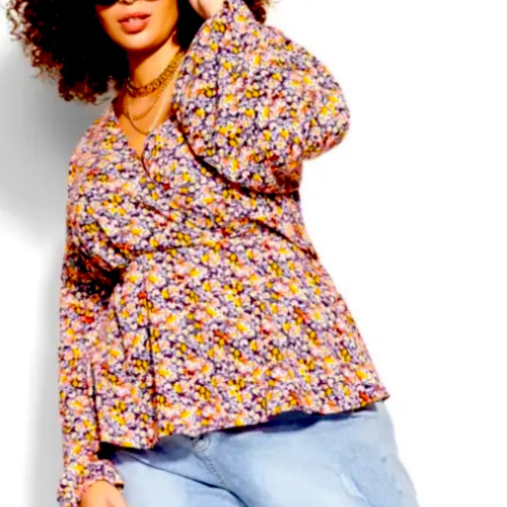 CITY CHIC TOP Floral Long Sleeve Faux Wrap, NWOT, Size 18, PERFECT FOR SPRING!